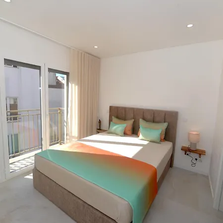 Oro & Nero Arte - Boutique * Nazare