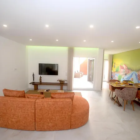 Oro & Nero Arte - Boutique Apartment Nazare