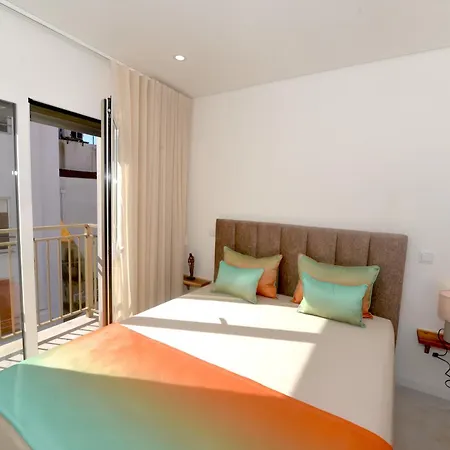 Oro & Nero Arte - Boutique Apartment Nazare