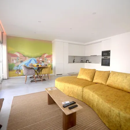 Oro & Nero Arte - Boutique Apartment Nazare