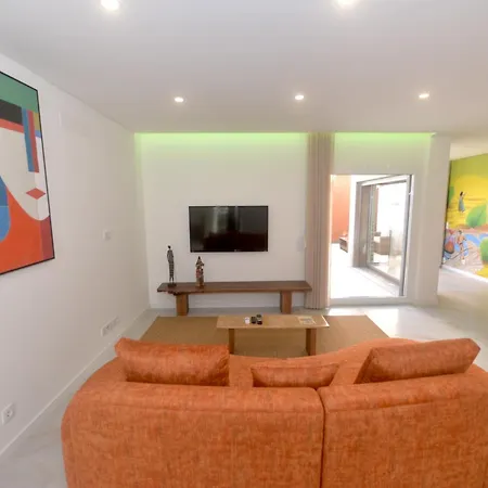 Oro & Nero Arte - Boutique Apartment Nazare
