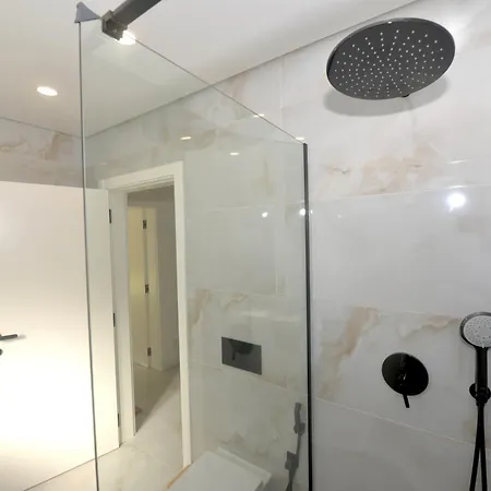 Apartment Oro & Nero Arte - Boutique Nazare