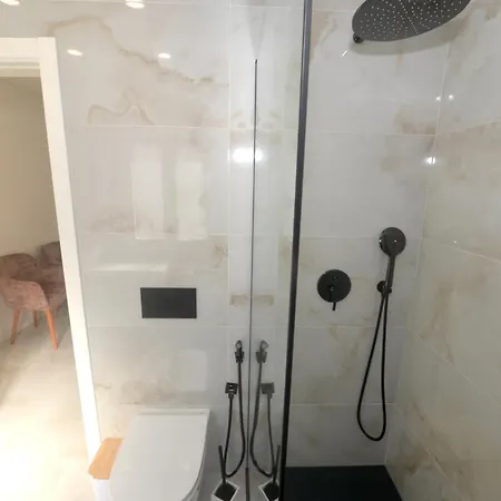 Oro & Nero Arte - Boutique Apartment