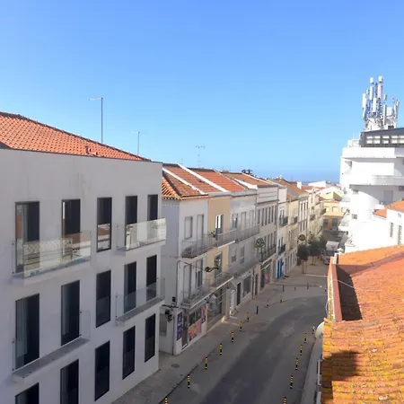 Apartment Oro & Nero Arte - Boutique Nazare