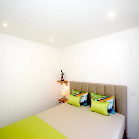 Oro & Nero Arte - Boutique Nazare